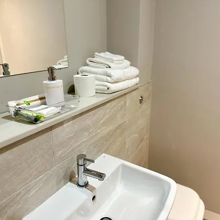 Apartment Cosy Centre - Sleeps Up To 4