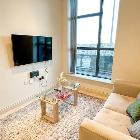 Cosy Leeds Centre - Sleeps Up To 4 Apartment
